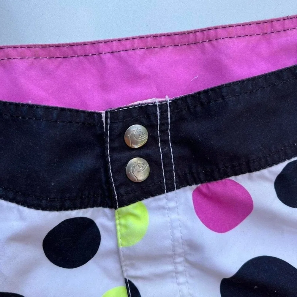 Quiksilver polka dot