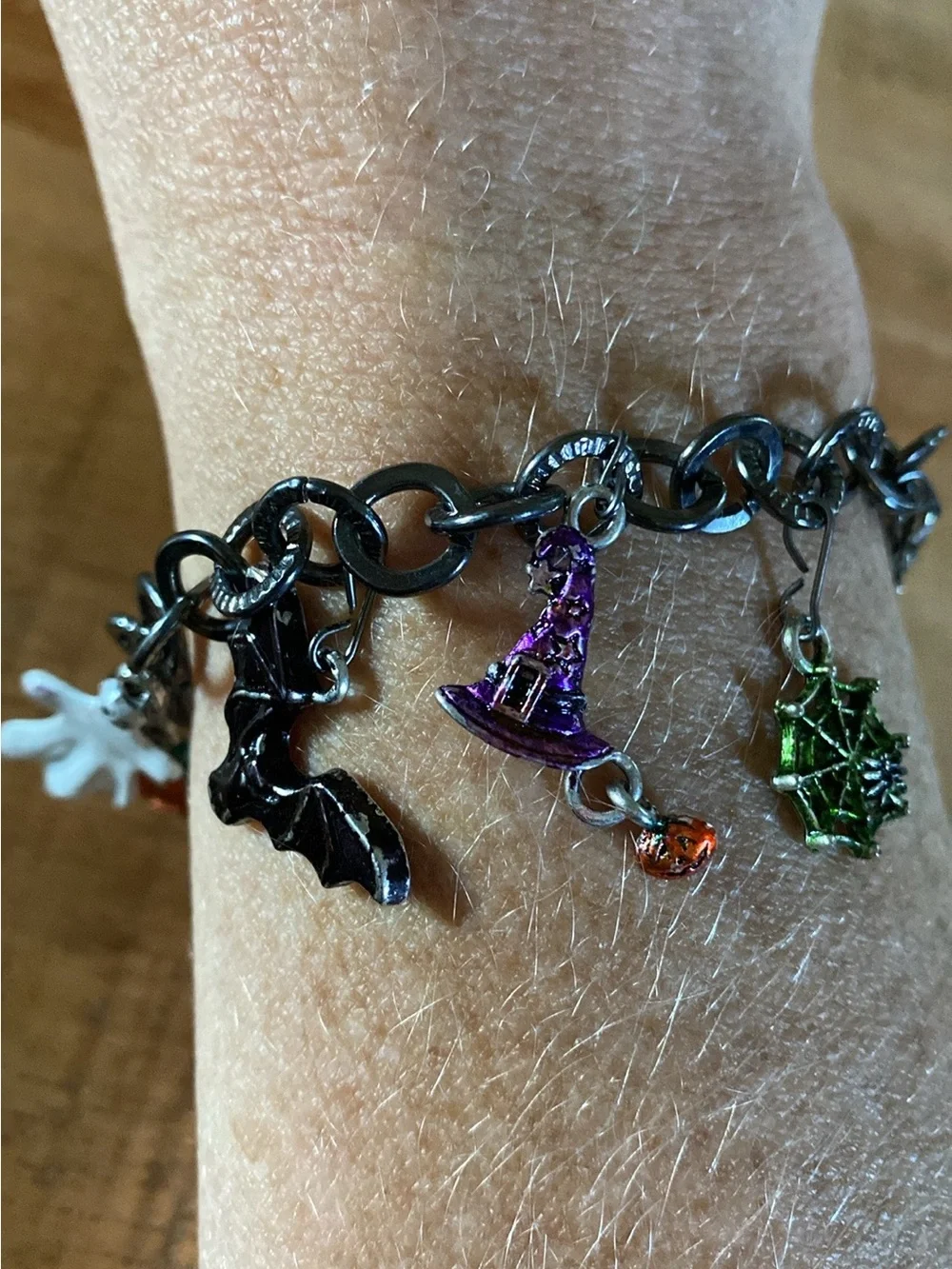 N/A festive charm