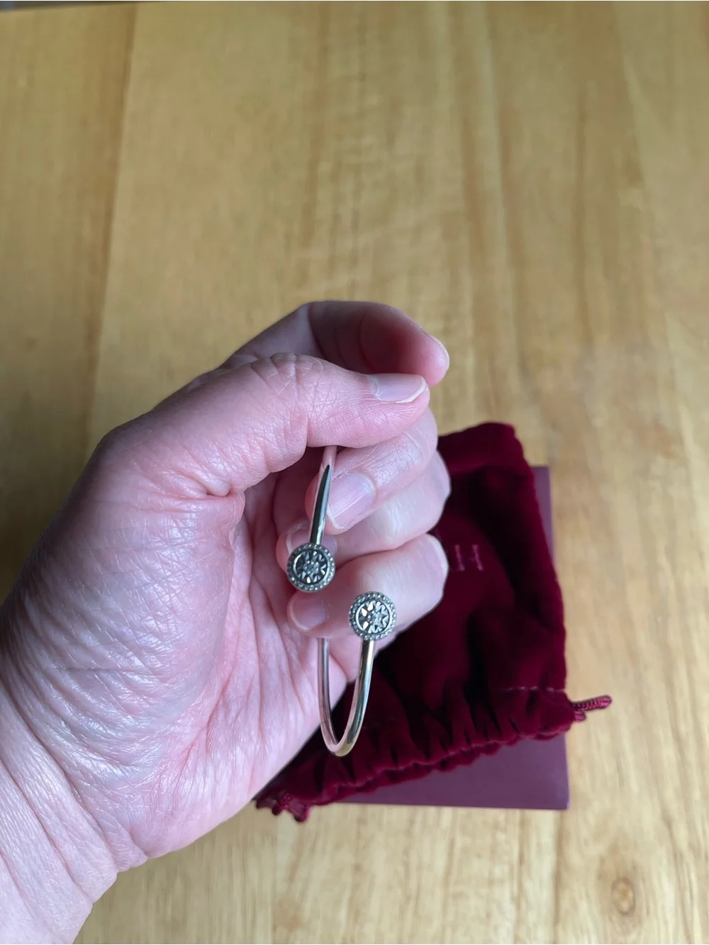 N/A elegant silver