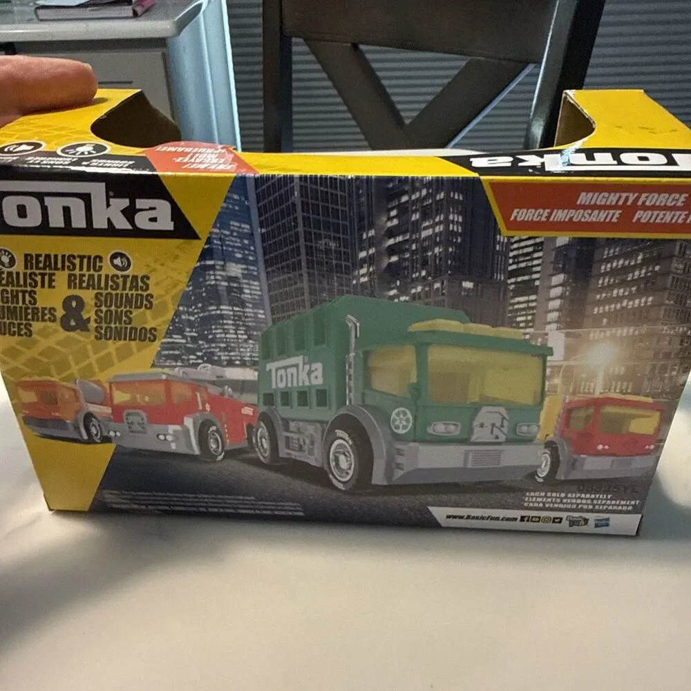 Tonka garbage truck
