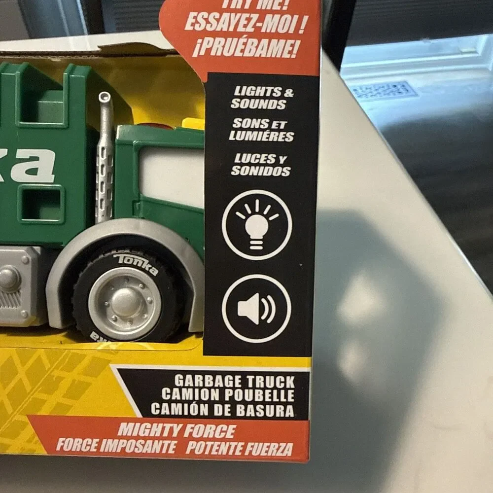 Tonka garbage truck