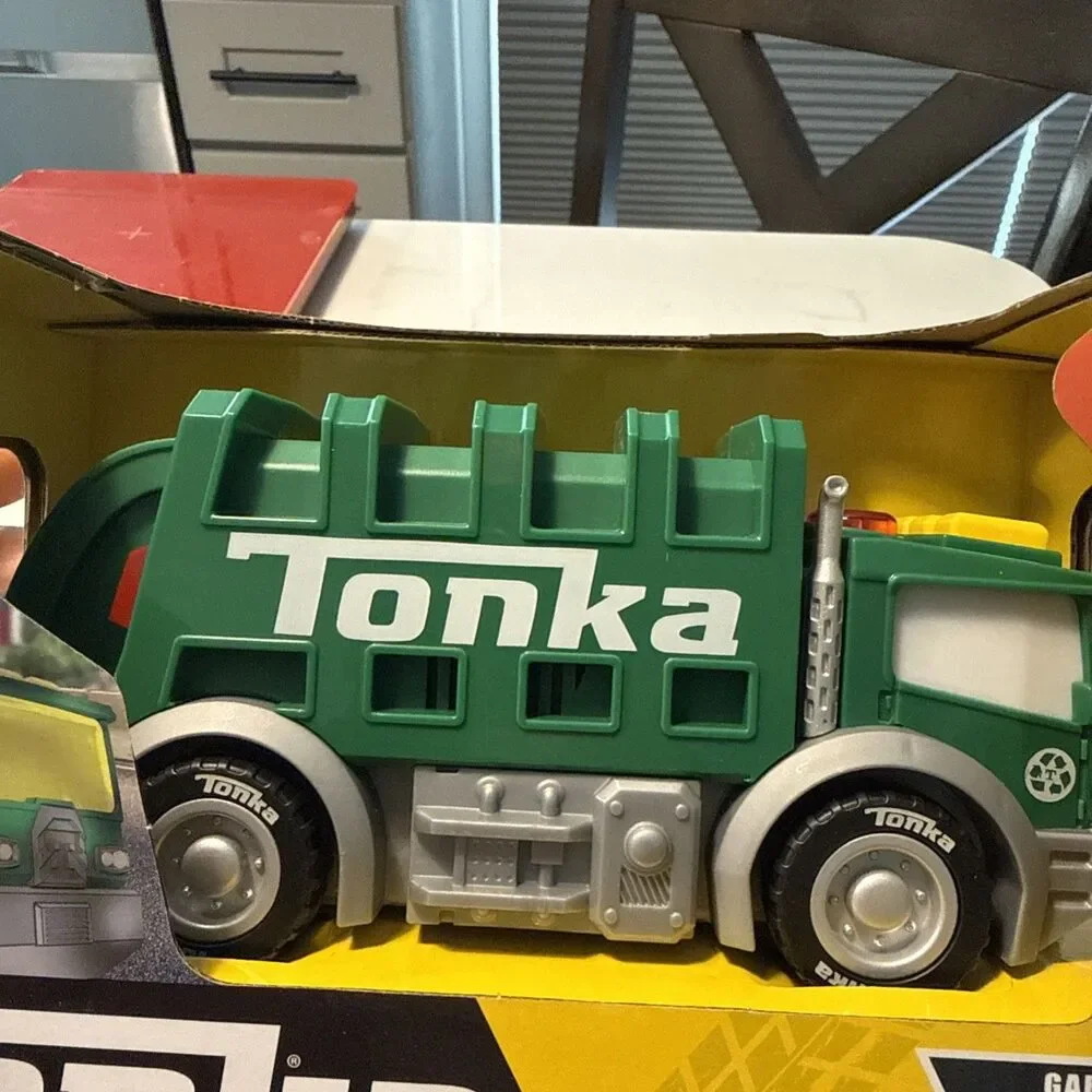 Tonka garbage truck