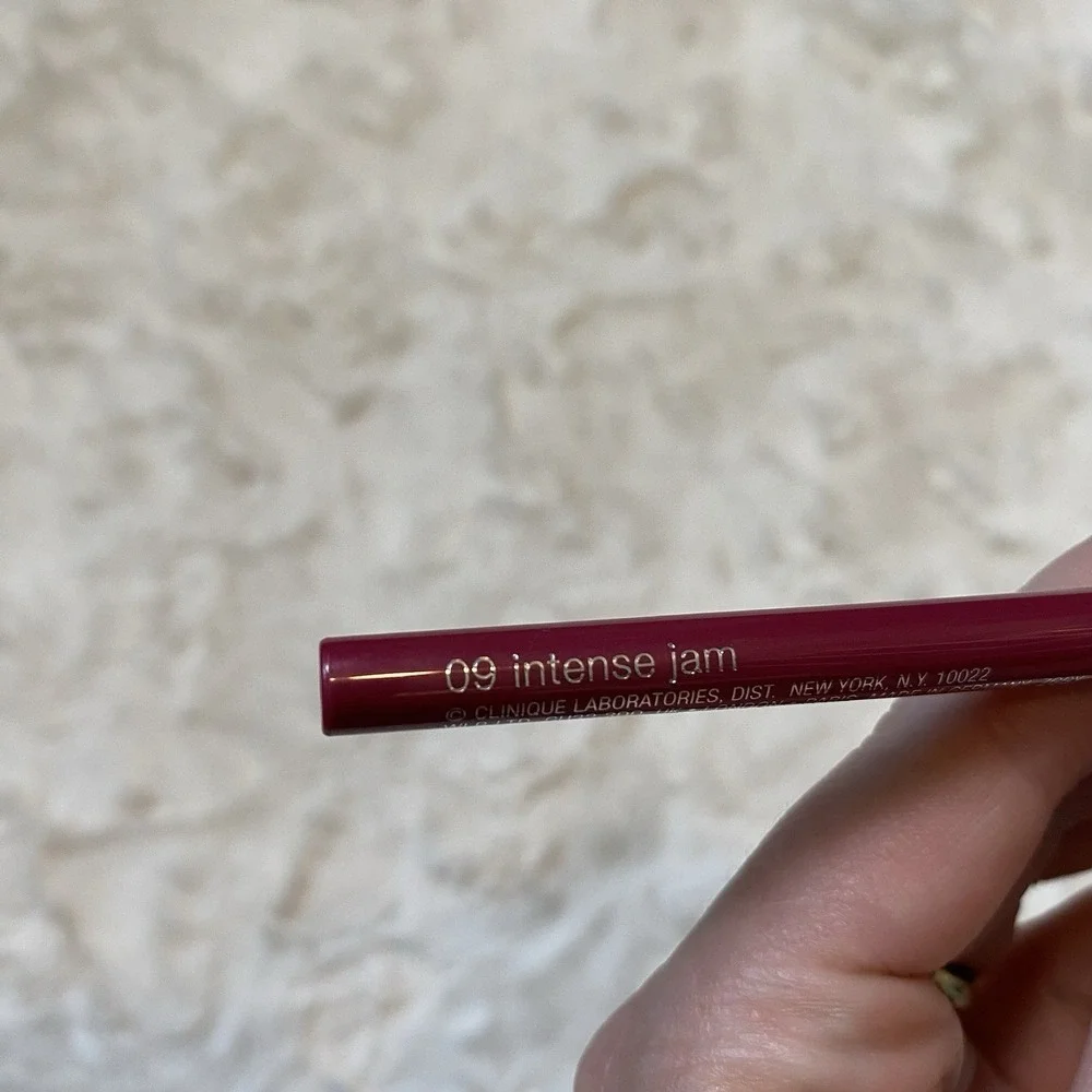 Clinique Quickliner For Lips Intense 09 INTENSE JAM Discontinued Color Lipliner