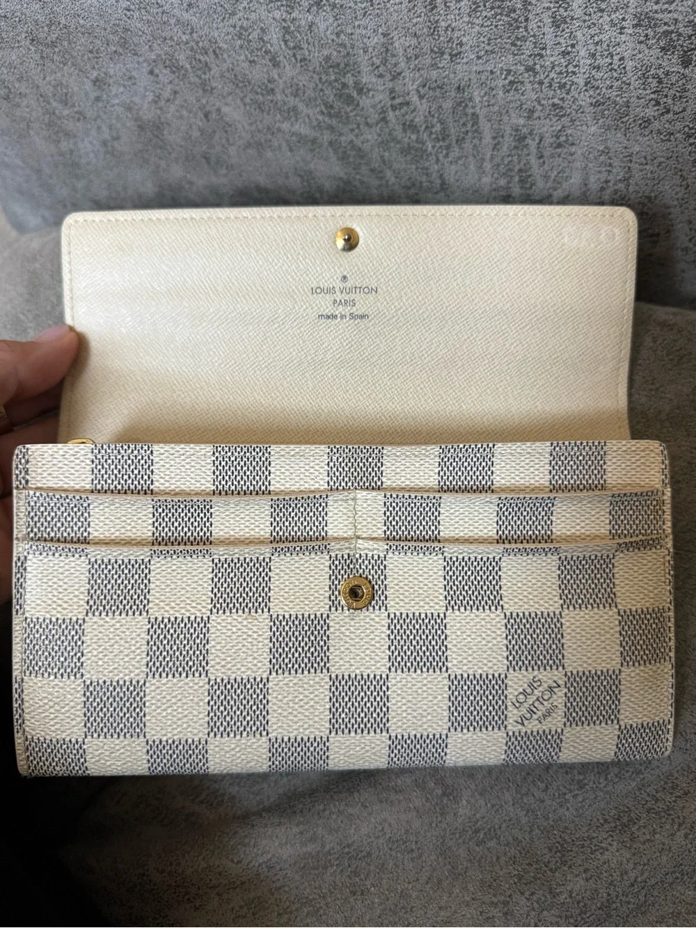 Authentic Louis Vuitton Damier Azur Sarah Wallet
