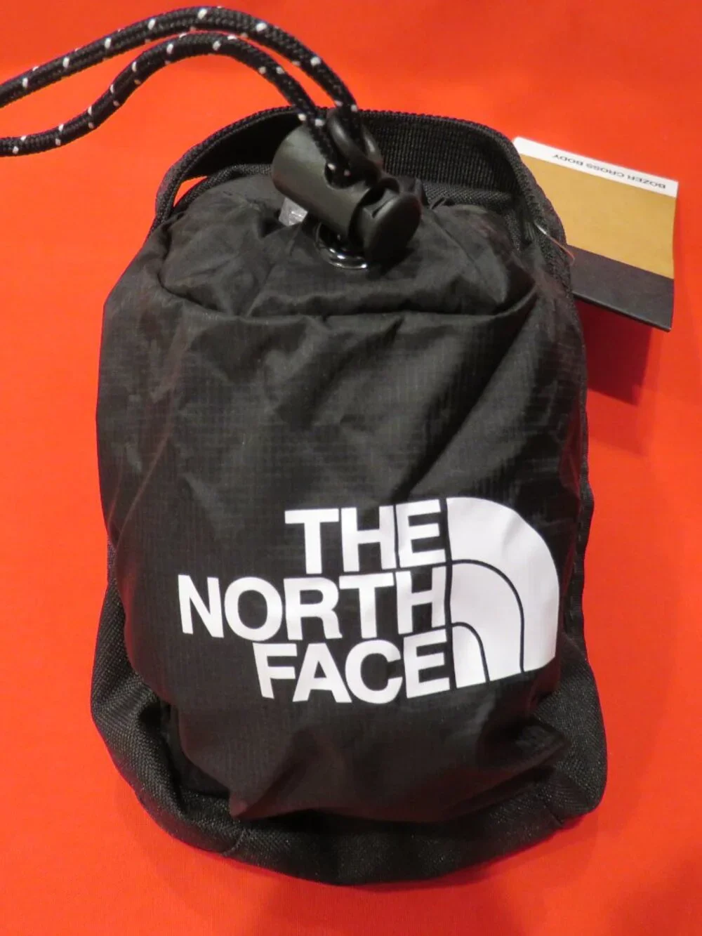 NWT The North Face Bozer Pouch L Black Crossbody Shoulder Bag