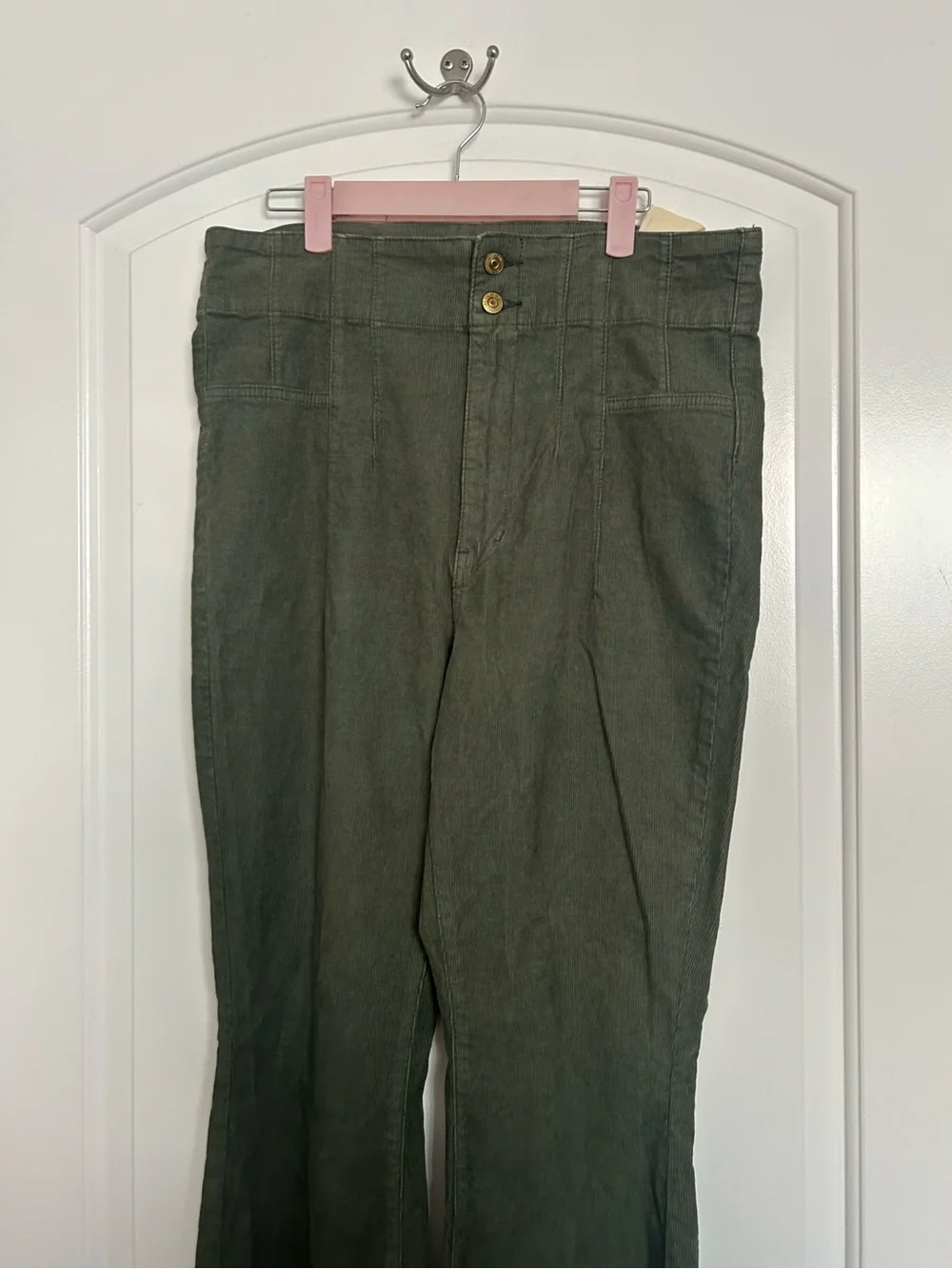 Free People Corduroy Jayde Flare Leg Pants Size 32 NWT Green Chic Retro 70s boho