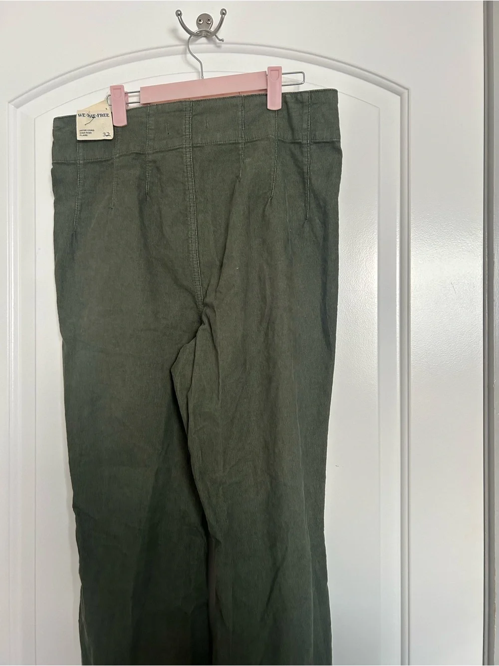 Free People Corduroy Jayde Flare Leg Pants Size 32 NWT Green Chic Retro 70s boho