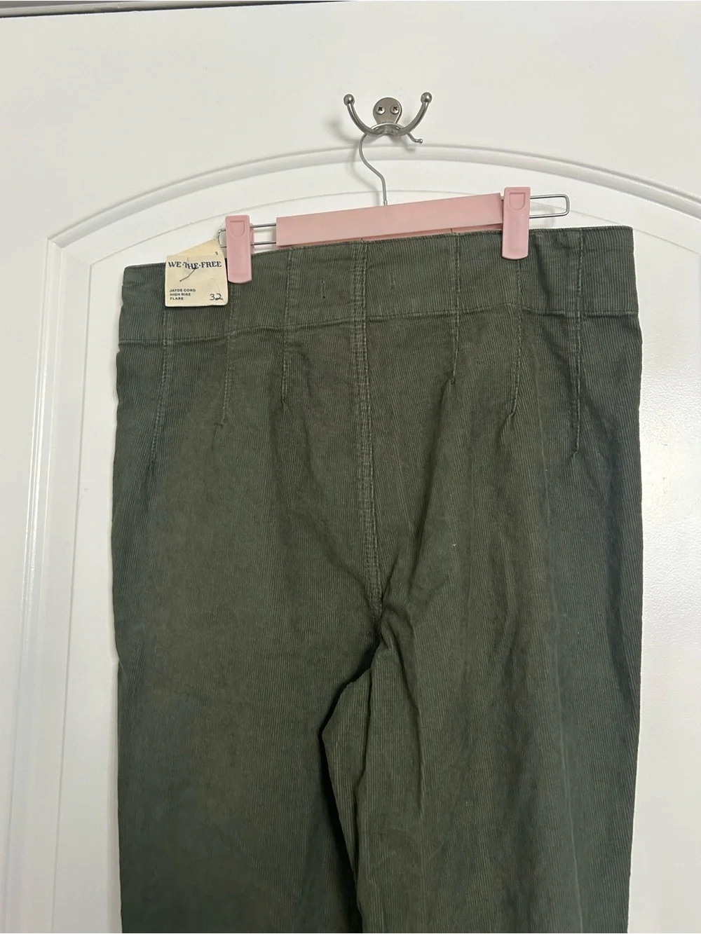 Free People Corduroy Jayde Flare Leg Pants Size 32 NWT Green Chic Retro 70s boho