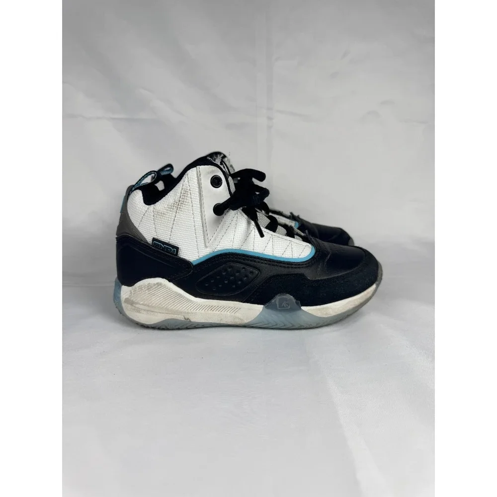 AND1 Youth US 1 Athletic Sneaker Black White High Top Lace Up Basketball Shoes