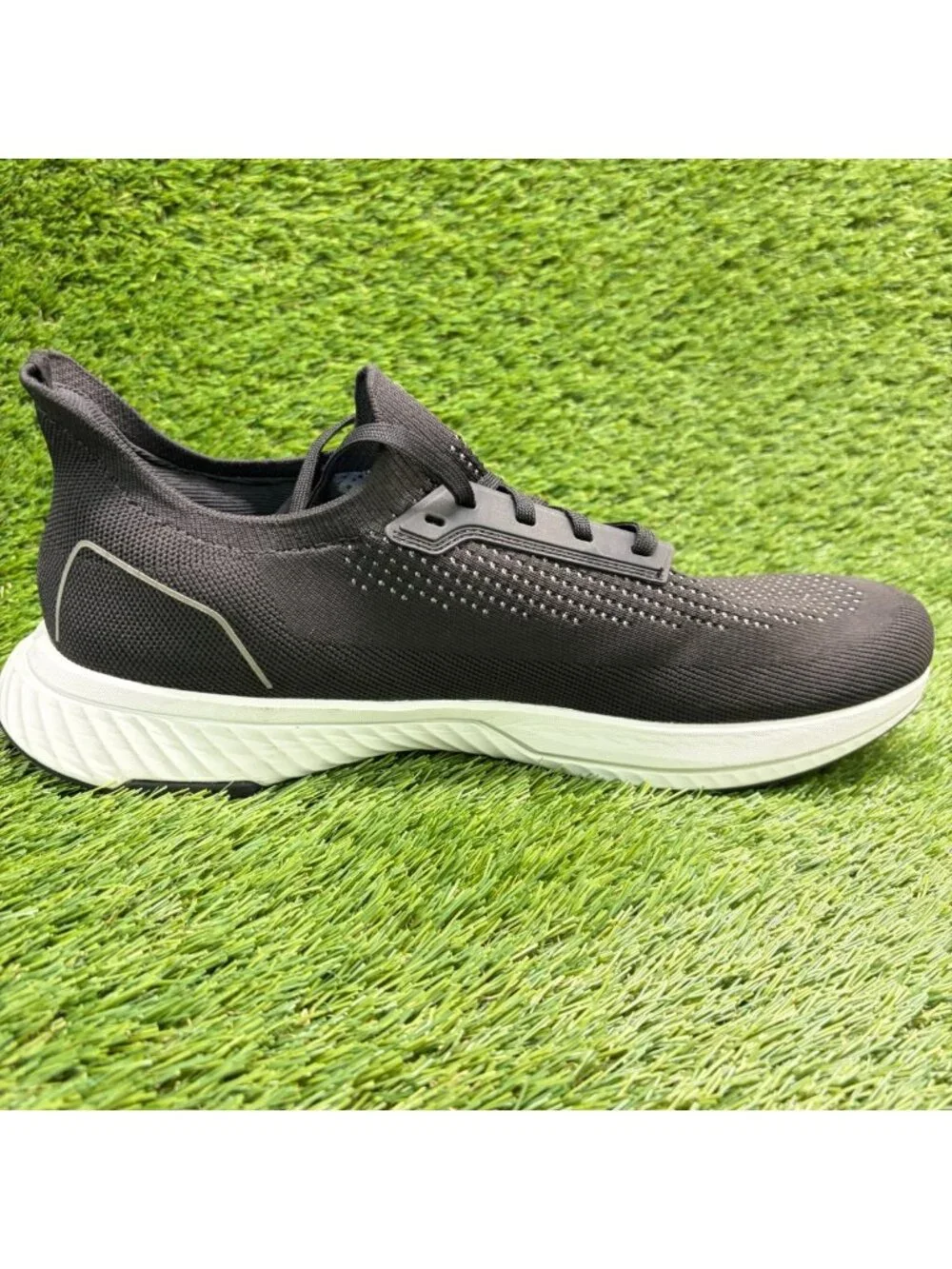 Flux Adapt Runner Black White Mens Size 13 Athletic Running Knit Shoes Sneakers