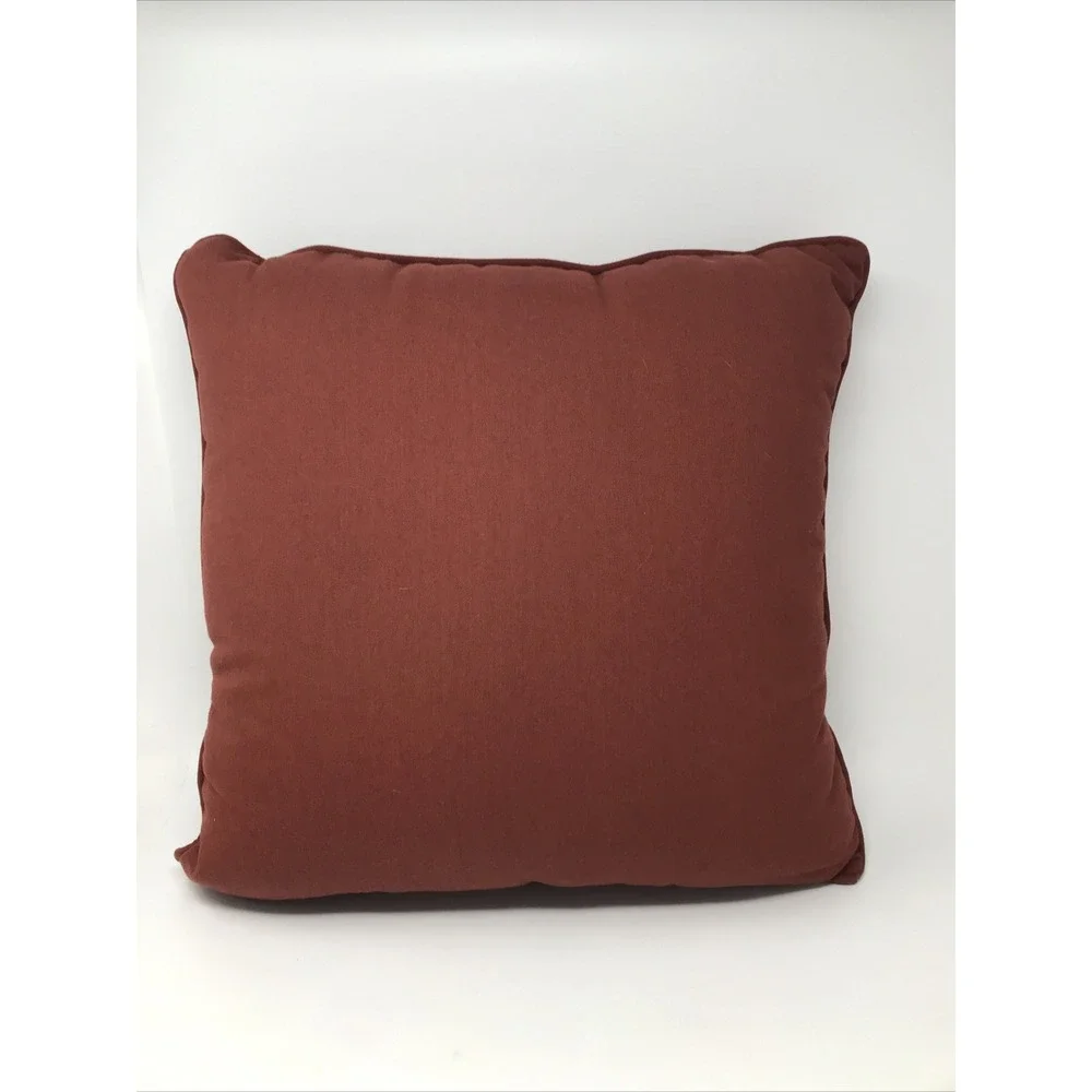Unbranded outdoor accent