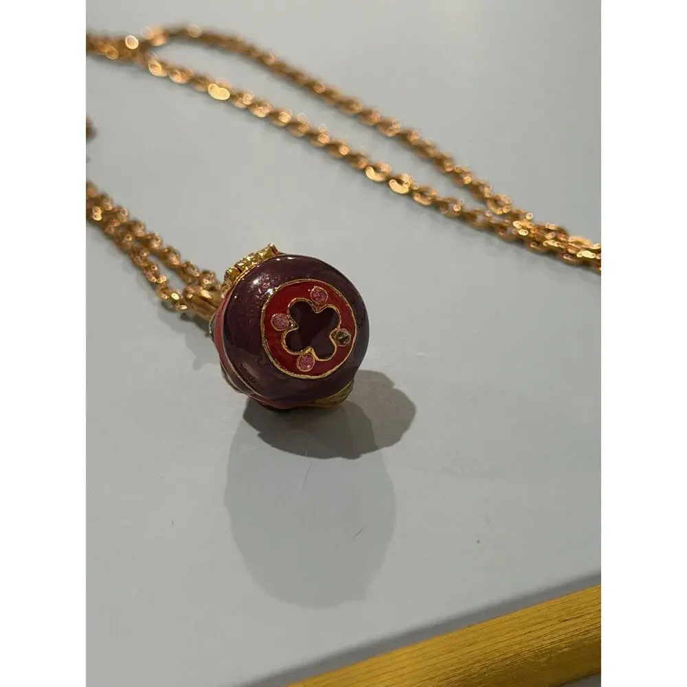 N/A striking vintage
