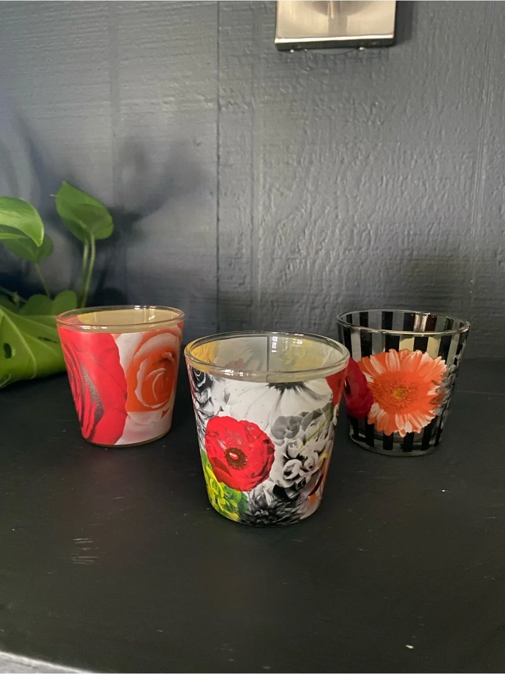 N/A stylish glass