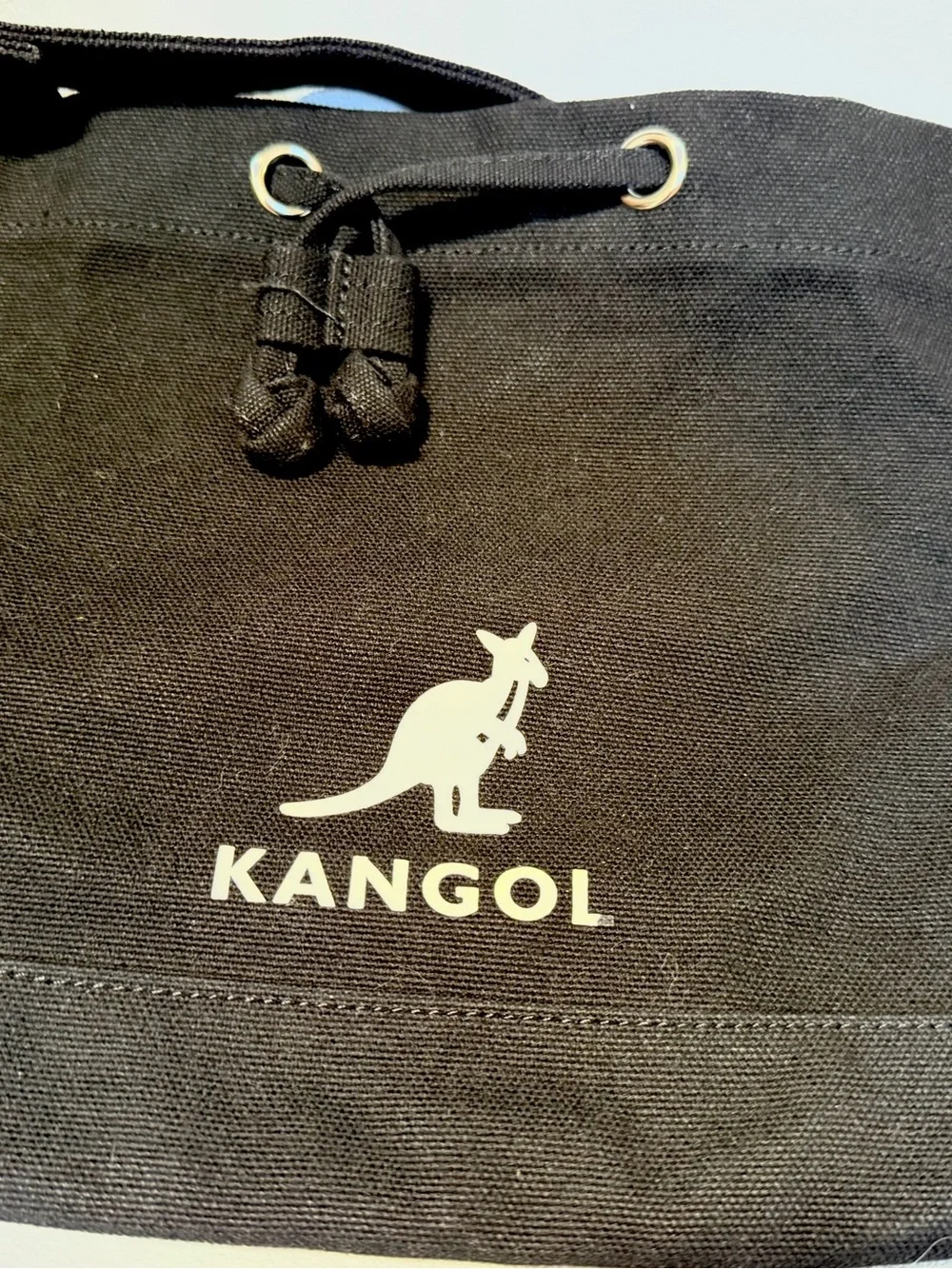 Kangol classic black