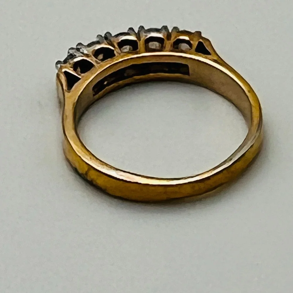 N/A gold tone