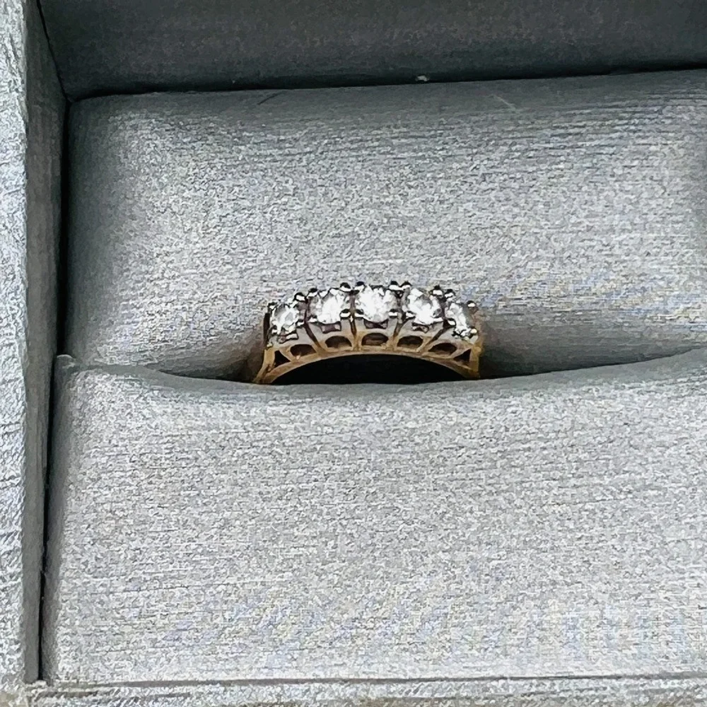 N/A gold tone