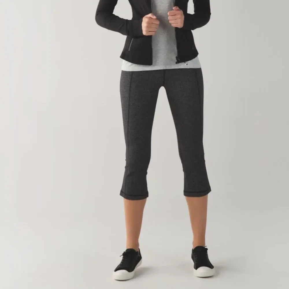 Lululemon Gather & Crow Crop Gray Herringbone Leggings Size 2