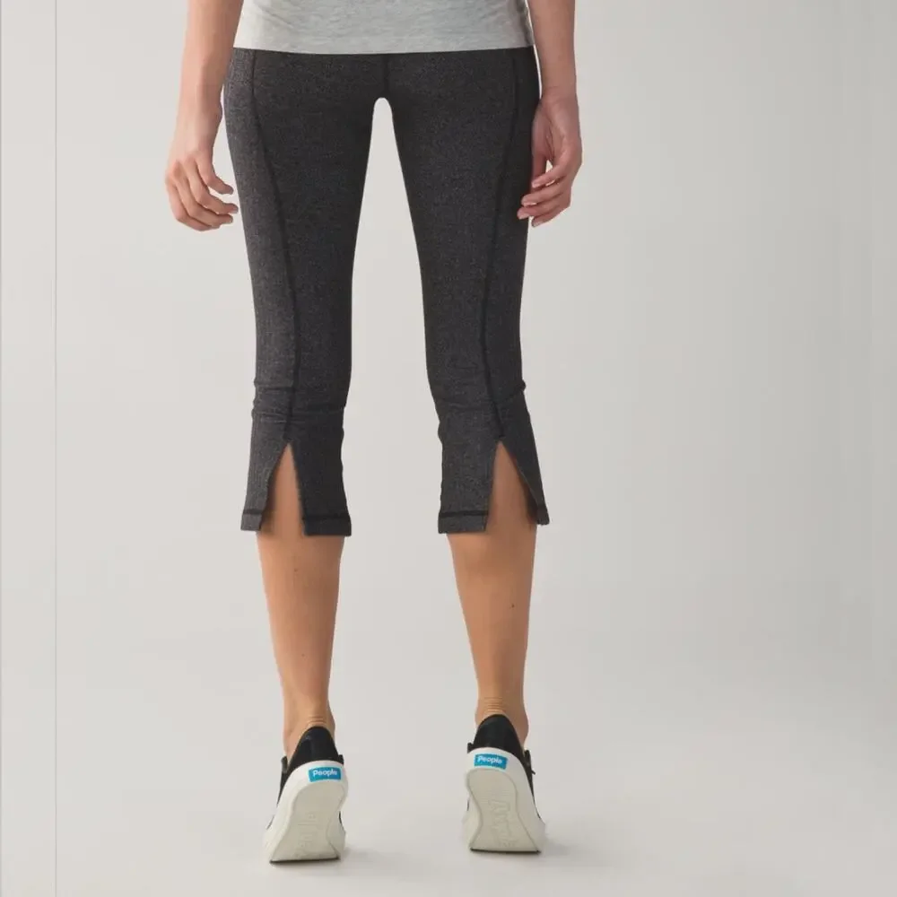 Lululemon Gather & Crow Crop Gray Herringbone Leggings Size 2