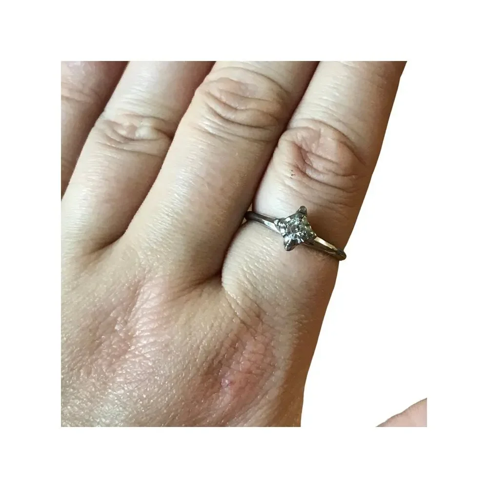 Vintage Solitaire Cubic Zirconia Sterling Silver Ring, CZ Silver Band Sz 9