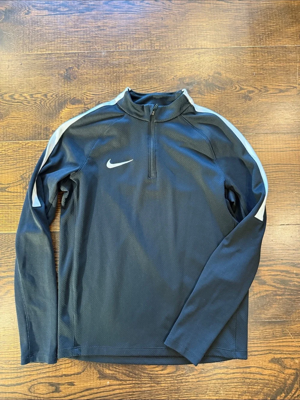 Nike Black & Gray Boy’s Youth Large Half-Zip Performance Jacket