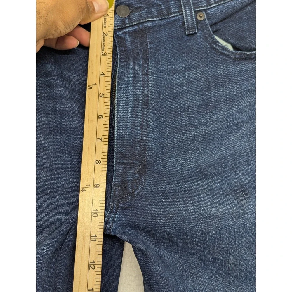 Levis 550 Relaxed Fit Jeans Mens 38x30 Dark Wash Indigo WaterLess