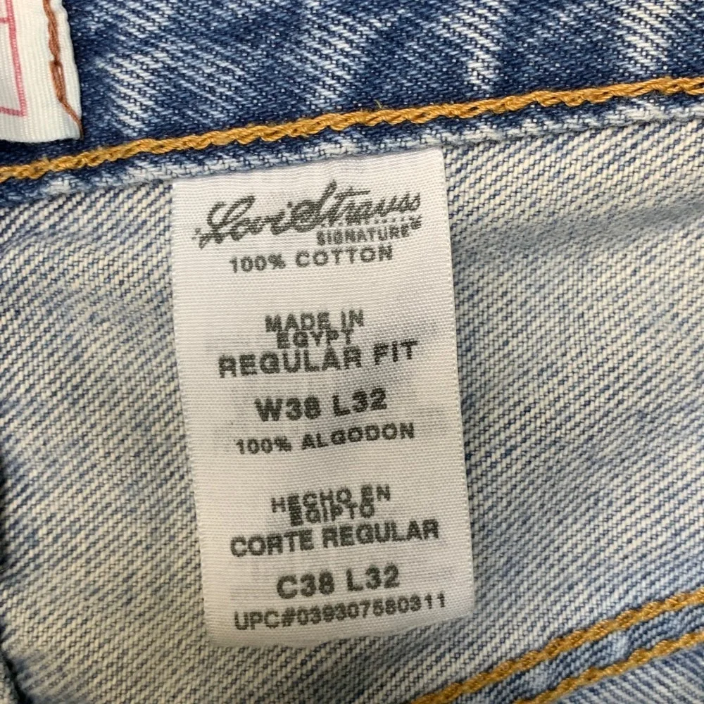 Vintage Levi Strauss Signature Jeans Mens 38x32 Blue Denim Cotton Regular Fit