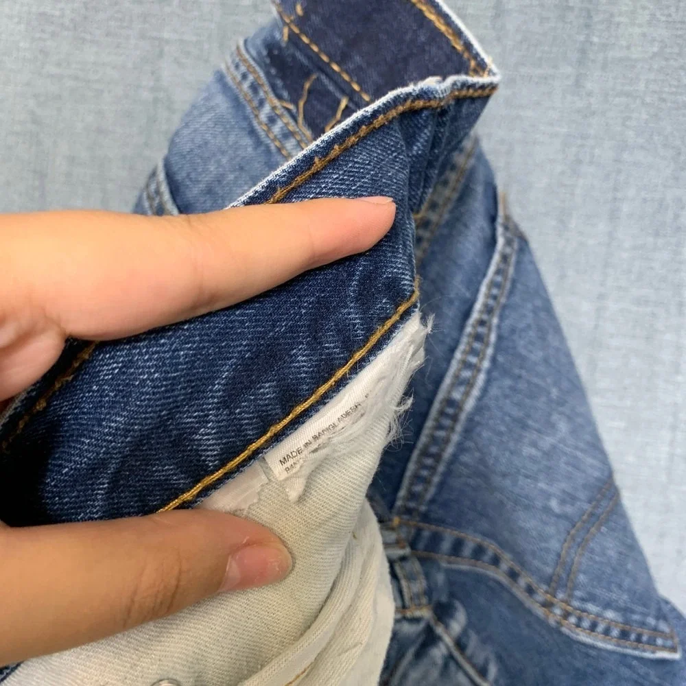 Levi's Jeans Mens 29x38 Blue Whiskering Denim Stretch Medium Wash Straight Leg