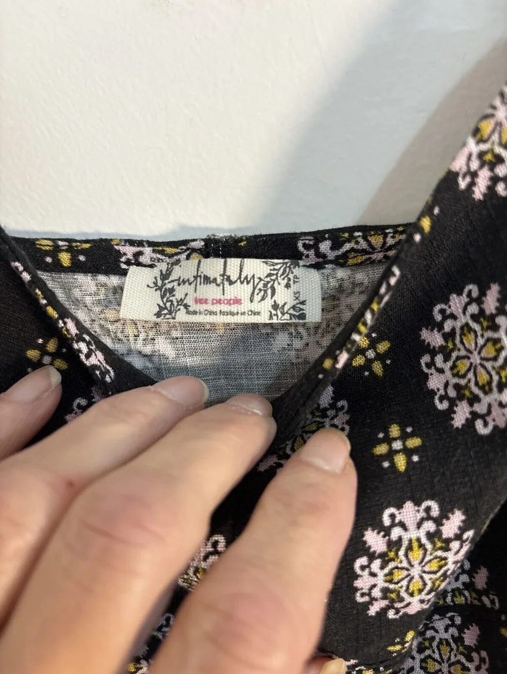 Free People silhouette pattern
