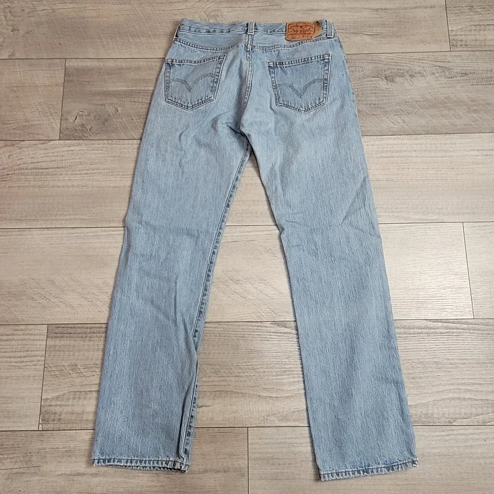 Levis features jacron heritage