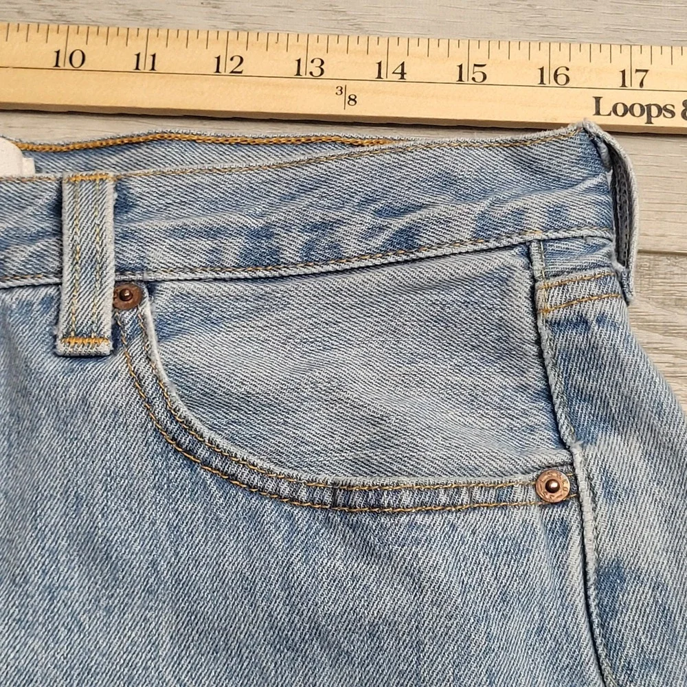 Levis cotton text stonewash