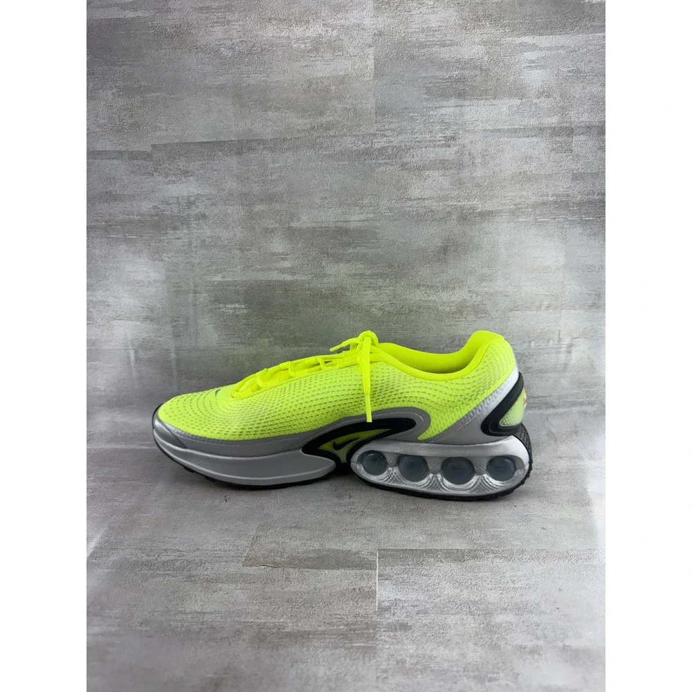 Nike Air Max Dn Volt Black Metallic Silver DV3337-700 Men Sz 11.5
