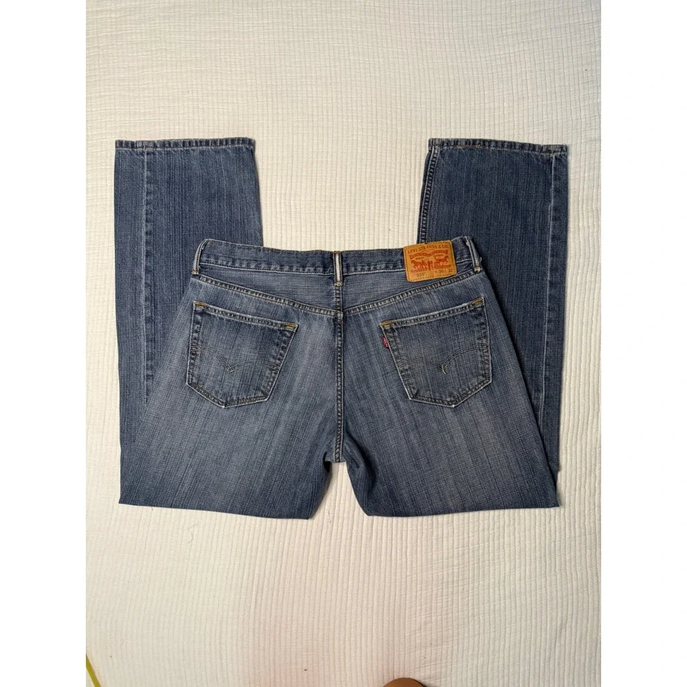 Levis levi 559
