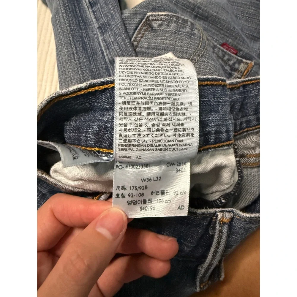 Levis levi 559