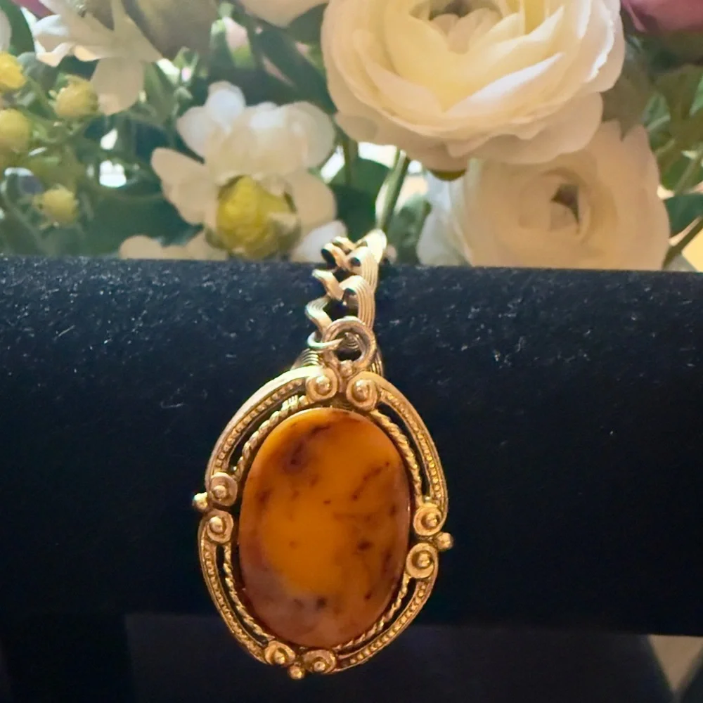 Gold Chain Bracelet with Orange Stone Pendant - Women Jewelry