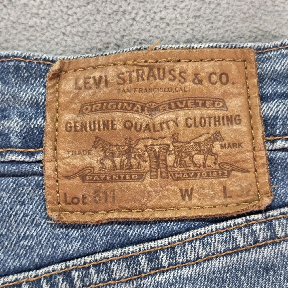 Levis important sizing