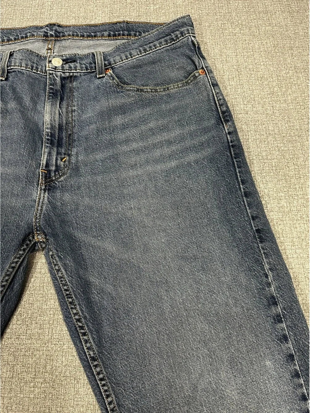 Levis photos wear jeans