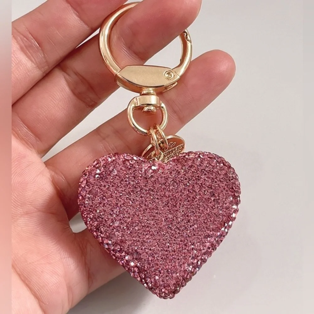 N/A pink heart