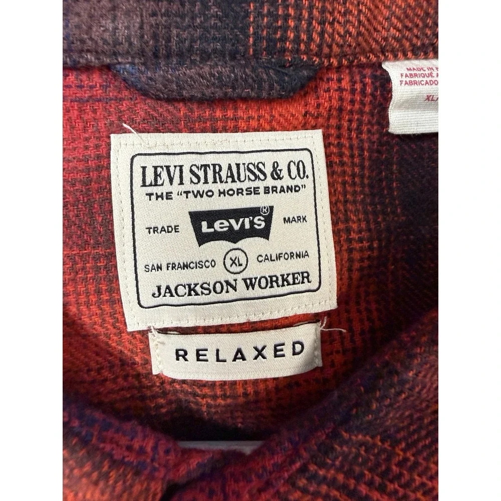 Levi's photos if measurements