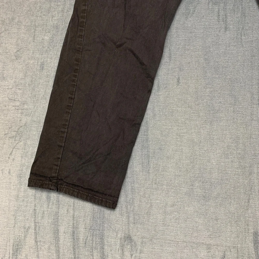 Levis athletic straight