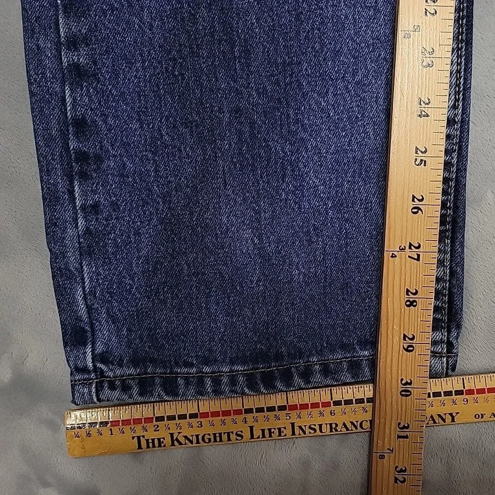 Levis questions regular actual