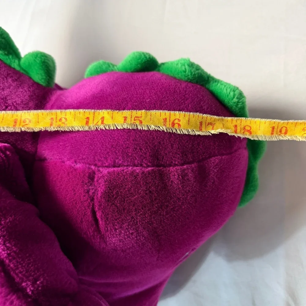 CHRISHA Playful Plush vintage barney