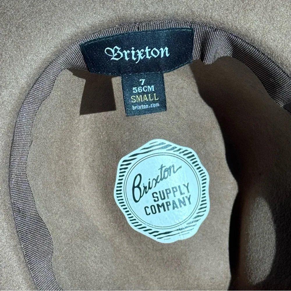 Brixton quality structured 🤎