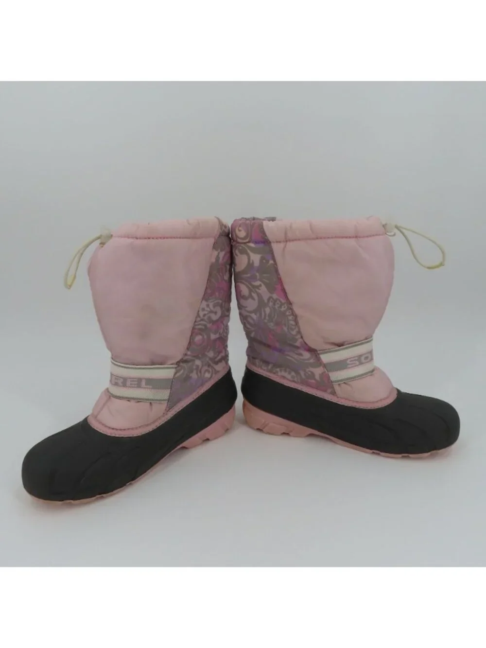 Sorel style cub