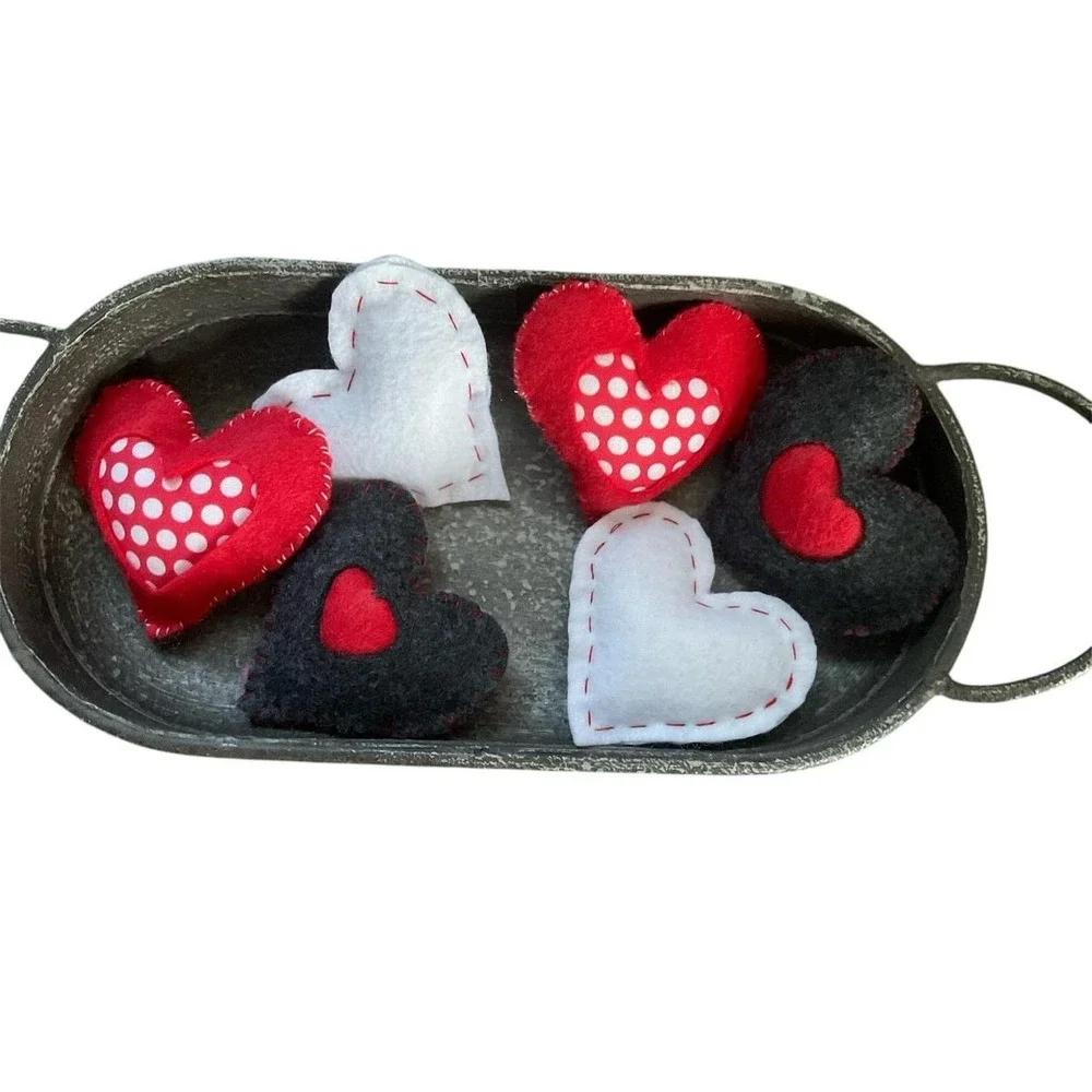 Heart Bowl Fillers Ornies Hand Crafted Valentines Felt Hearts Home Decor