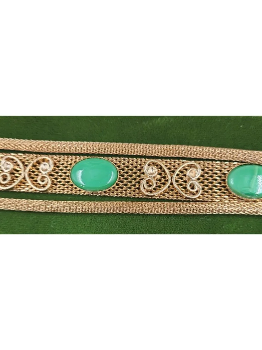 N/A jade colored
