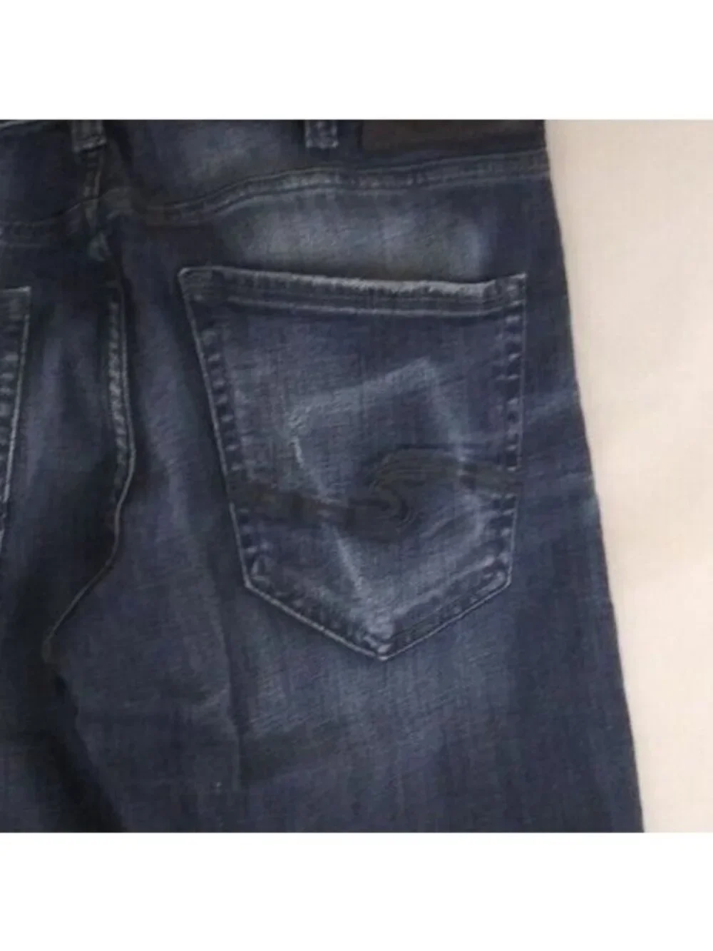 Silver Jeans cuff 32