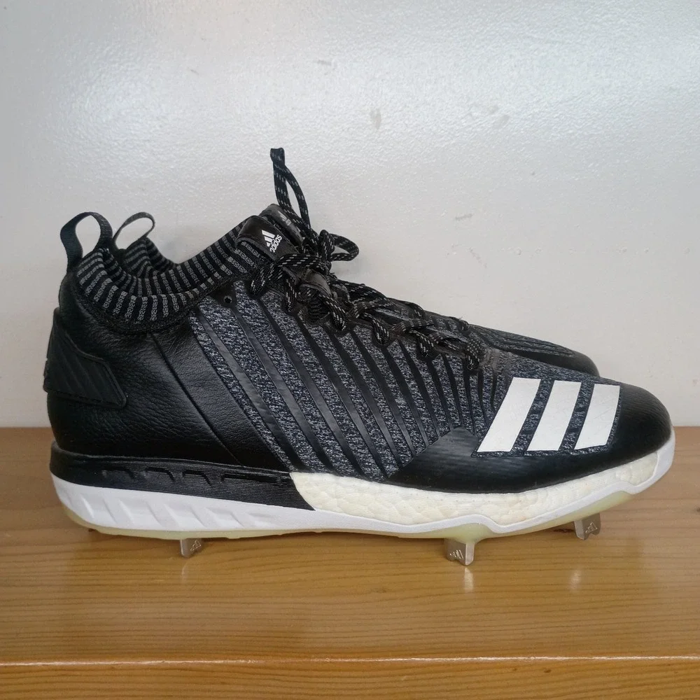adidas boost icon