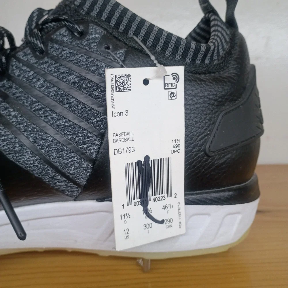adidas boost icon