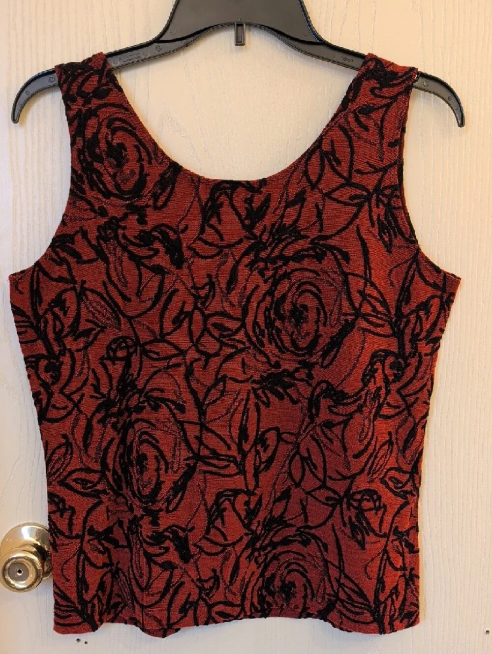 Chico's Travelers Red Black Floral Cardigan & Tank Set Size 1 (Medium)