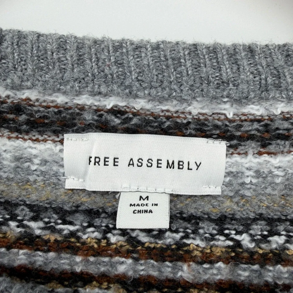 Free Assembly crewneck timeless layering